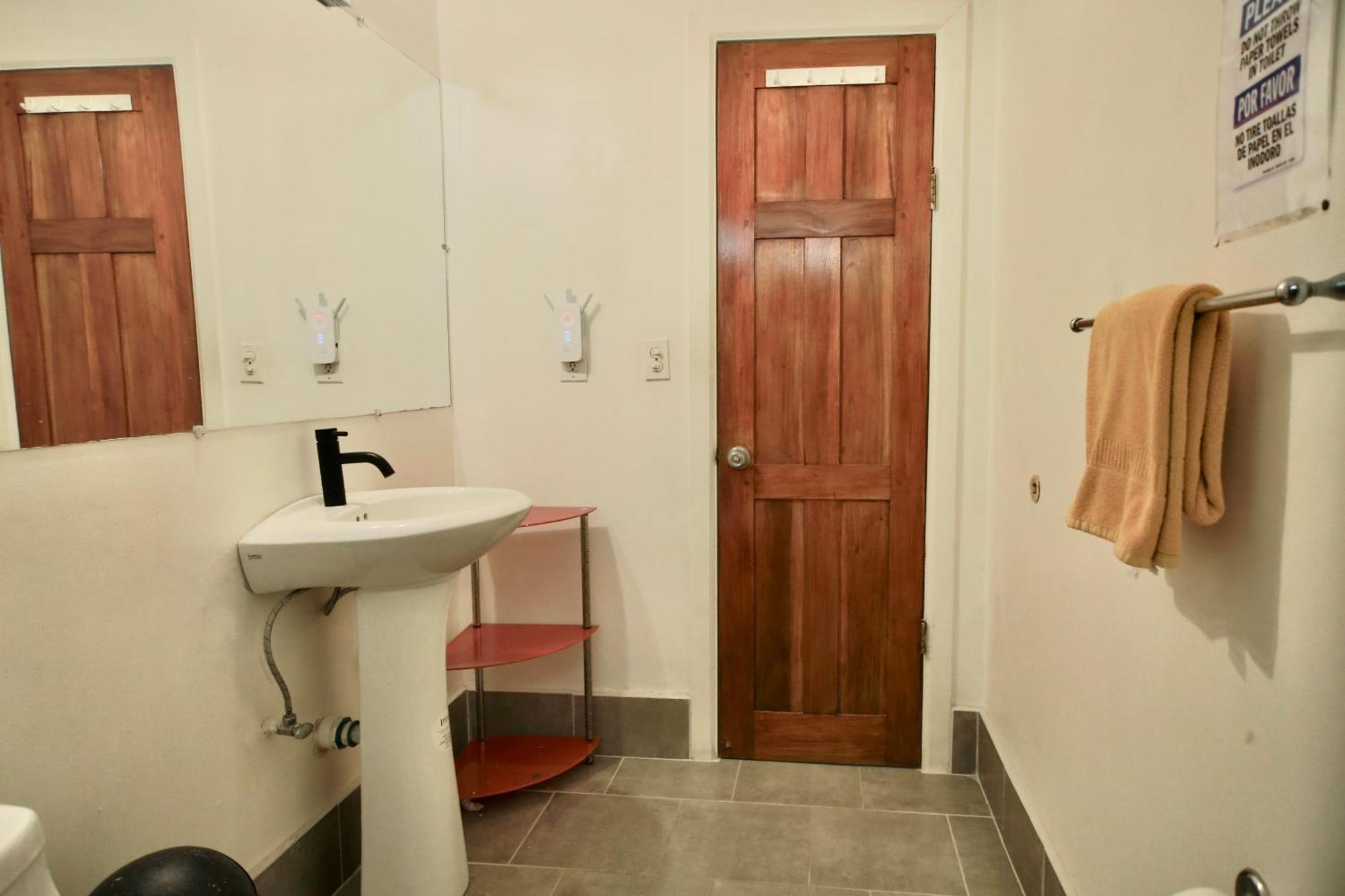 Wipeout Hostel Jacó Zewnętrze zdjęcie