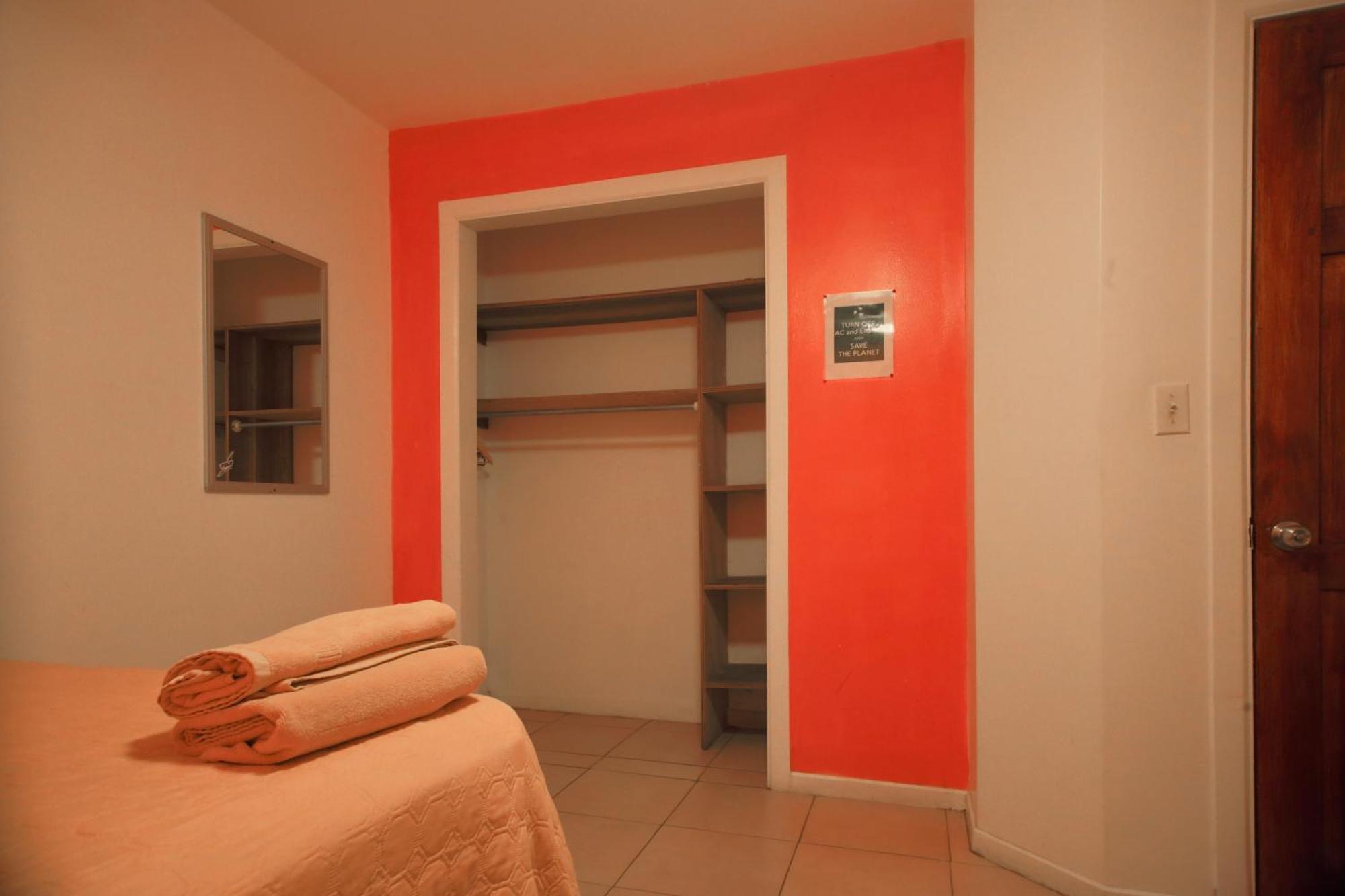 Wipeout Hostel Jacó Zewnętrze zdjęcie